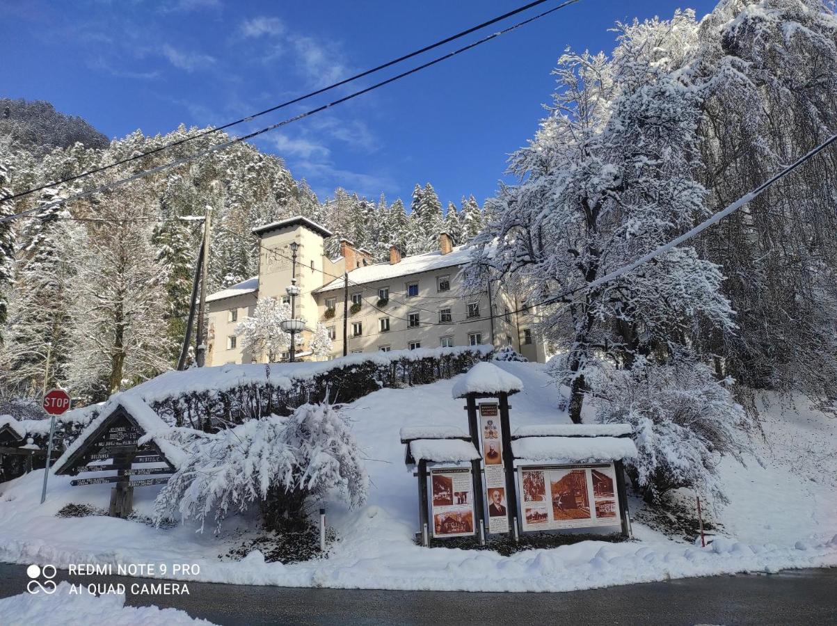 Apartma Jelendol Tržič Exterior foto